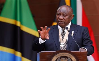 رئيس جنوب إفريقيا يعلن تشكيل حكومة وحدة وطنية مكونة من 75 وزيرًا ونائبًا 