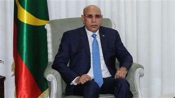 رئيس مجلس القيادة اليمني يهنئ الغزواني رئيس موريتانيا بفوزه بولاية جديدة