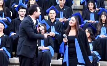 وائل جسار يحتفل بتخرج ابنته ويغني لها و لزميلاتها  "كل وعد"