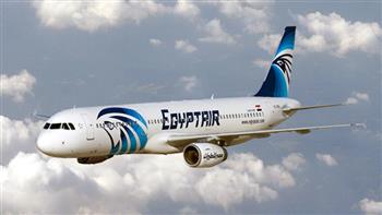 "مصر للطيران" تُسير رحلتين خاصتين لإسبانيا والنمسا لنقل فريقي كرة قدم بالسعودية