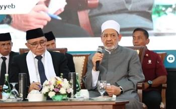 استقبال حاشد لشيخ الأزهر خلال زيارته لمعاهد دار النجاح الإسلامية بإندونيسيا