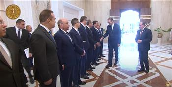 مراسم استقبال الرئيس السيسي لنظيره الصربي في قصر الاتحادية (فيديو)