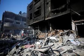 تطورات العدوان على غزة.. الاحتلال يواصل استهداف النازحين بالقطاع مع انهيار المنظومة الصحية 