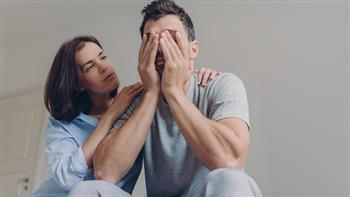 للسيدات .. 4 أعراض تدل على أن شريكك يعاني من متلازمة الزوج البائس