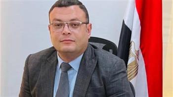 وزير الإسكان يقوم بجولة تفقدية بمحاور الطرق بـ"6 أكتوبر"