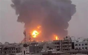 انقطاع التيار الكهربائي عن العاصمة اليمنية نتيجة القصف الإسرائيلي