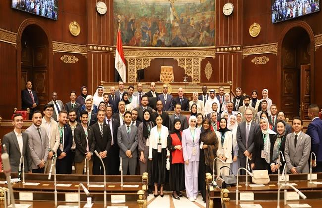 أمين عام مجلس الشيوخ يستقبل وفد نموذج محاكاة برلمان الشباب العربي