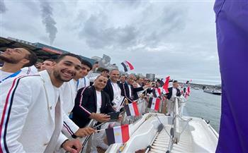 أولمبياد باريس 2024.. مركب بعثة مصر يصل إلى منطقة حفل الافتتاح وسط هطول الأمطار