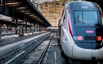 وزير الداخلية الفرنسي: حددنا هويات بعض المتورطين في الهجمات على شبكة السكك الحديدية 