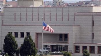 السفارة الأمريكية في بيروت تنصح رعاياها بمغادرة لبنان في أسرع وقت ممكن