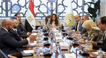 وزيرة التنمية المحلية تبحث مع وفد من بنك مصر التعاون المشترك