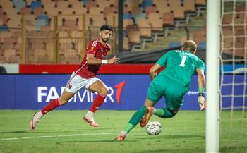 الأهلي يتقدم على سيراميكا كليوباترا بهدف في الشوط الأول 