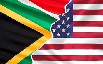 هاتفيًا.. الرئيسان الأمريكي والجنوب إفريقي يبحثان تعزيز العلاقات بين البلدين 