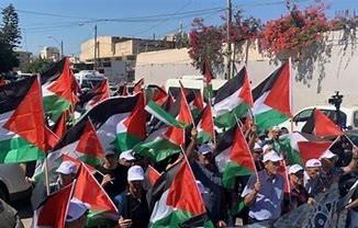 القوى الوطنية الفلسطينية تعلن الإضراب الشامل والخروج بمسيرات تنديدًا باغتيال هنية