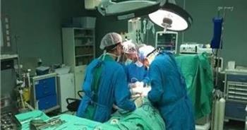فريق طبي بمستشفى قنا العام ينجح في علاج فتق ضخم معقد لسيدة باستخدام تقنيّة جراحية جديدة