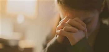 كيف تنسي شخص تحبه .. اخصائية نفسية تجيب