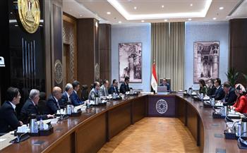 «مدبولي» يتابع موقف تسويق الوحدات بمشروعات هيئة المجتمعات العمرانية الجديدة