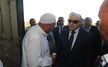 محافظ كفر الشيخ يقدم واجب العزاء لأسرة اللاعب أحمد رفعت بمسقط رأسه