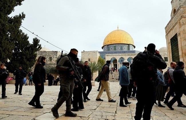 الخارجية الأردنية: ندين اقتحام وزيرين إسرائيليين متطرفين وأعضاء بالكنيست للمسجد الأقصى