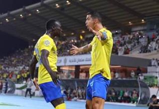 رونالدو يقود تشكيل النصر لمواجهة الرائد في الدوري السعودي