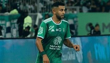 رياض محرز يقود أهلي جدة أمام الفتح في الدوري السعودي