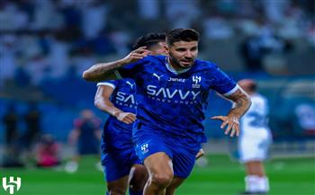 بمشاركة طارق حامد.. الهلال يفوز على ضمك بثلاثية في الدوري السعودي 