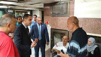 نائب وزير الصحة يتفقد مستشفى زايد آل نهيان ويطالب بتشكيل لجنة لتوفير نواقص الأدوية 