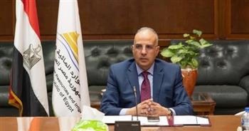 وزير الري: وضع خطة تدريبية للعاملين بالوزارة تنفيذًا لرؤية مصر 2030
