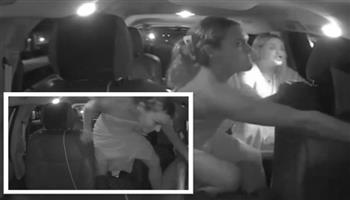 فيديو.. منع أمريكية من ركوب سيارات "أوبر" بعد تصرف غريب مع سائق