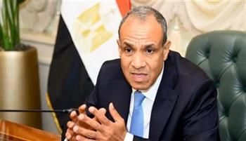وزير الخارجية يشيد بمعرض «قومي المرأة» في مؤتمر المصريين بالخارج