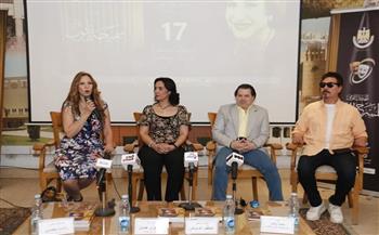 المهرجان القومي للمسرح المصري يقيم حفل توقيع كتاب عاطف عوض بحضور مؤلفته رشا يحيى