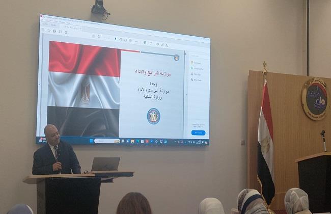 «قومي المرأة» ينظم ورشة عمل تدريبية لمسئولي وحدات تكافؤ الفرص بوزارة النقل 