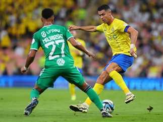 موعد لقاء النصر والأهلي في قمة الدوري السعودي والقنوات الناقلة 