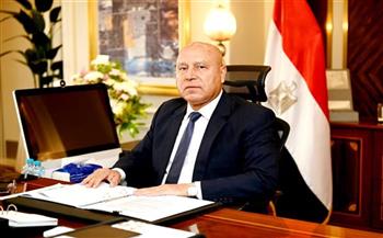 وزير الصناعة يجتمع غدًا مع المستثمرين الصناعيين بقنا