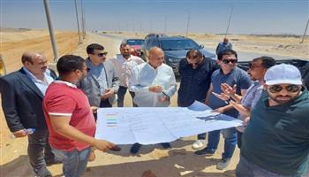 مسئولو "الإسكان" يتفقدون مشروعات الطرق والمرافق بمدينة سفنكس الجديدة