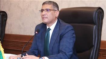 محافظ الجيزة يوجه بسرعة التجاوب مع أي بلاغات أو شكاوى عاجلة بكافة القطاعات