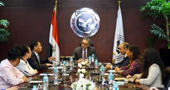   رئيس هيئة الاستثمار يستقبل وفدين صينيين لبحث ضخ استثمارات في السوق المصري 