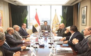   وزير الثقافة يعقد اجتماعًا موسعًا لمتابعة إنجازات 2024 والتحضيرات لمعرض القاهرة الدولي للكتاب