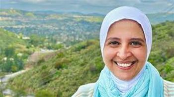 حنان ترك تحتفل بـ2025 بآية قرآنية 