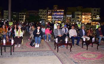 نائب محافظ الأقصر يشهد حفل الموسيقى العربية لمبادرة ظواهر في أول أيام العام الجديد