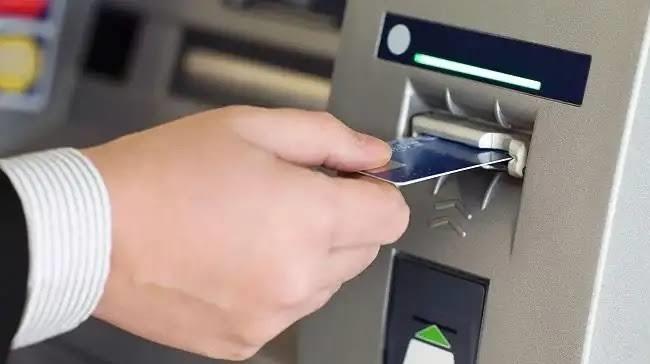 تعرف على رسوم السحب والاستعلام من ماكينات الـATM في البنوك المصرية