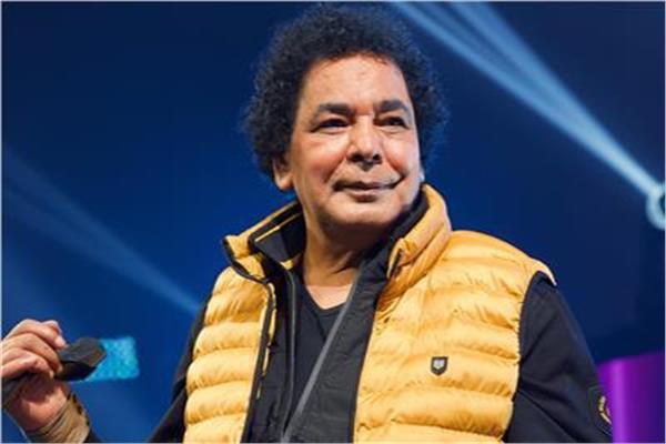 محمد منير يكشف سر وجود صخور في منزله: "تذكرني دائمًا بأسوان"