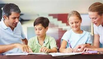 للأمهات.. عادات يومية عليك اتباعها لتقليل الضغط الأسري خلال أيام الدراسة
