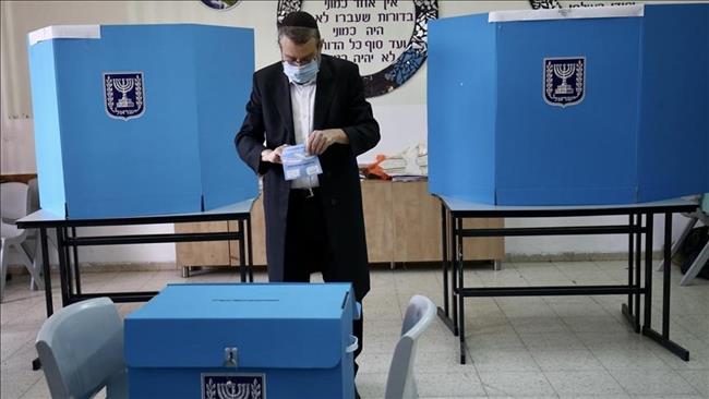استطلاع لمعاريف: 48% من الإسرائيليين يعتقدون أنه يجب الدعوة لإجراء انتخابات عامة بعد استكمال الصفقة