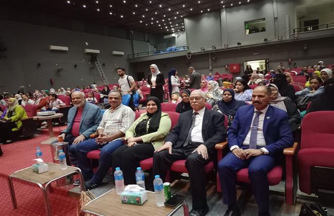 قصور الثقافة تواصل برنامج "مصر جميلة" لاكتشاف المواهب بالوادي الجديد 