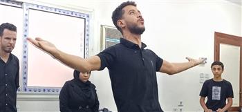 "أحيانا نتقدم إلى الخلف" يفتتح مشاهدات نوادي المسرح بسوهاج 