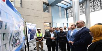 رئيس الوزراء يتفقد مشروع مستشفى "طوخ" المركزي  