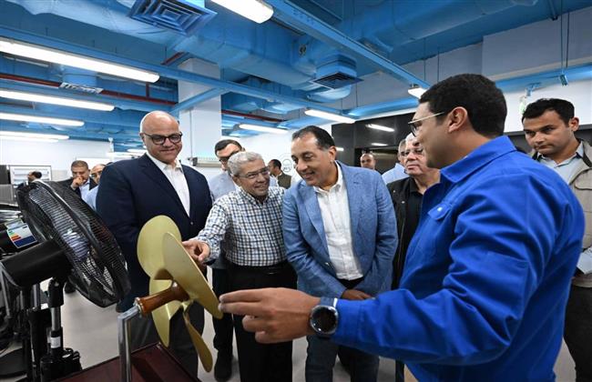 رئيس الوزراء يزور مركز البحوث والتطوير بمجموعة " العربي" بمدينة بنها