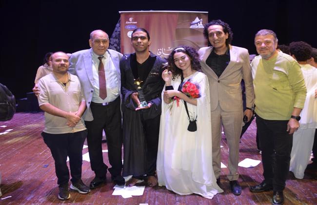 مهرجان نقابة المهن التمثيلية| بتصويت الجمهور.. محمد عادل يوسف «حنتيرة» وجاسمين خالد «the best»