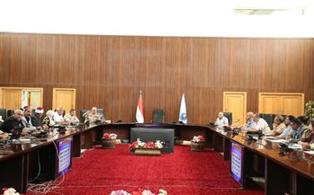 المستشار العسكري لمحافظة البحر الأحمر يناقش الاستعدادات والتجهيزات لتنفيذ التدريب العملي المشترك صقر 156 